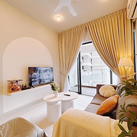 Scenic Country Garden Danga Bay By Lions Bay Johor Bahru Exterior foto