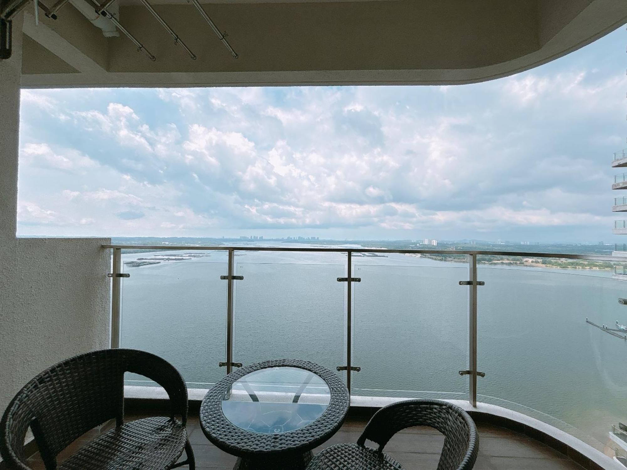 Scenic Country Garden Danga Bay By Lions Bay Johor Bahru Quarto foto